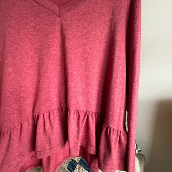 Red V-Neck Ruffle Hem Top - Picture 2 of 4